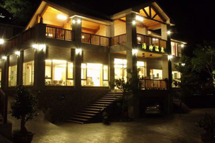 苗栗大湖-湯神溫泉會館