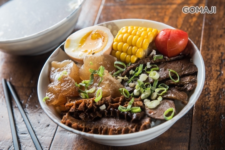 路口牛肉麵 Records