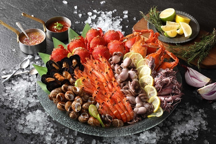 新北最高50樓Café自助餐廳