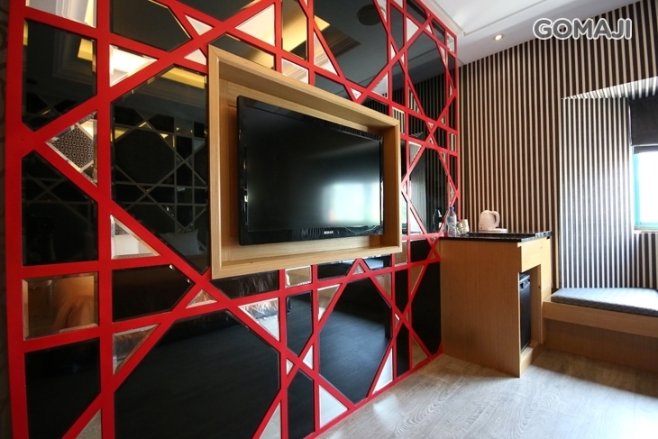 台中-羅馬假期汽車旅館