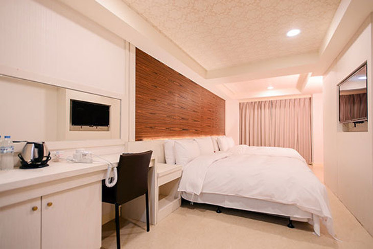 桃園-伯爵商旅 Duke hotel