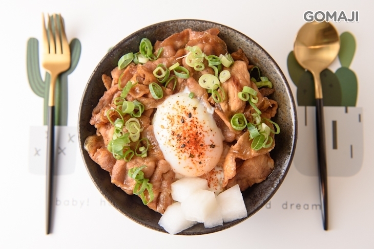 肉女子Mighty Girl 燒肉丼.牛排丼.舒肥沙拉
