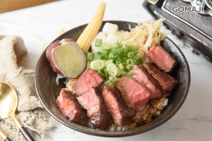 肉女子Mighty Girl 燒肉丼.牛排丼.舒肥沙拉