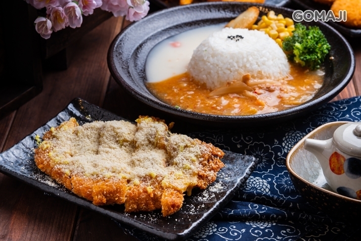 雙醬咖哩(林口醒吾店)