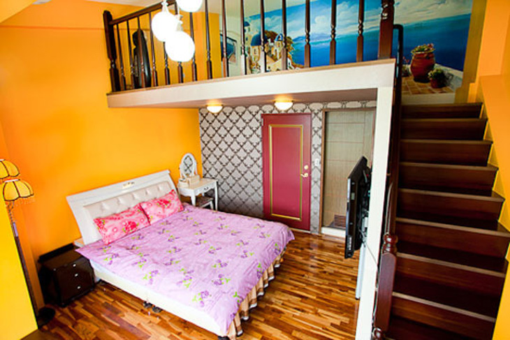 苗栗-薄霧館樓中樓民宿