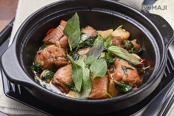 南京黃燜雞米飯(四維店)