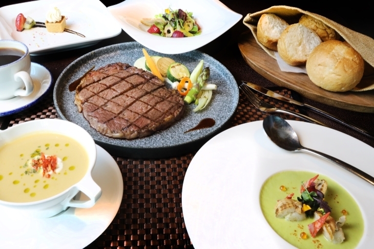 台中金典酒店-12F蘿拉牛排館