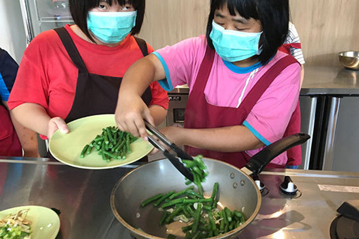 一起夢想－福氣憨兒烘焙坊