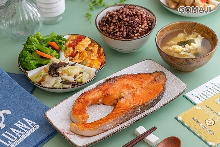微笑香菇肉飯