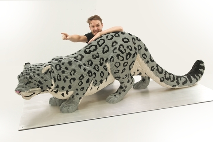 Sean Kenney-大動物奇積 樂高藝術