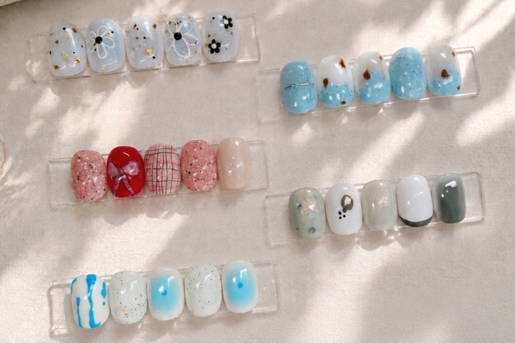 orange Nail Salon