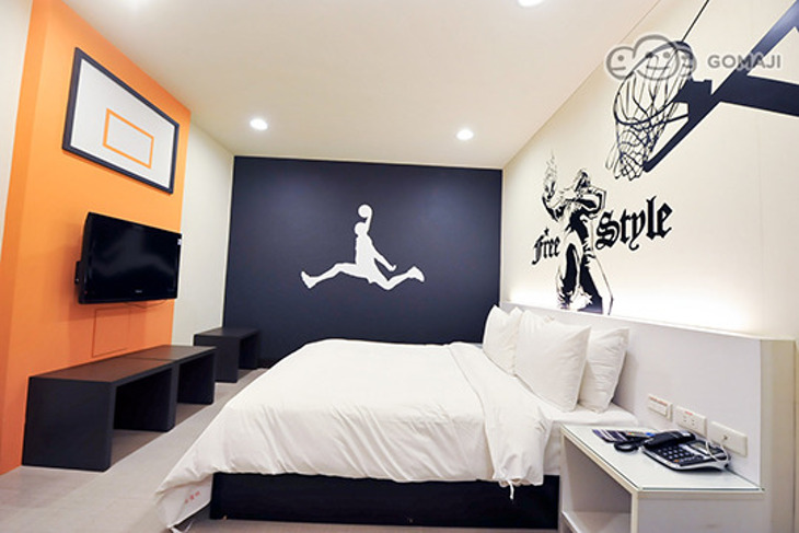 新竹-柿子紅快捷旅店