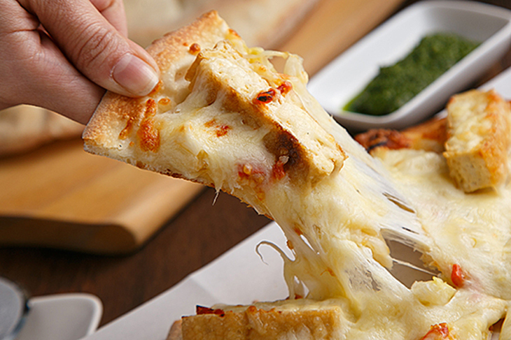 Family Pizza手工柴燒窯烤披薩(林口文七53店)