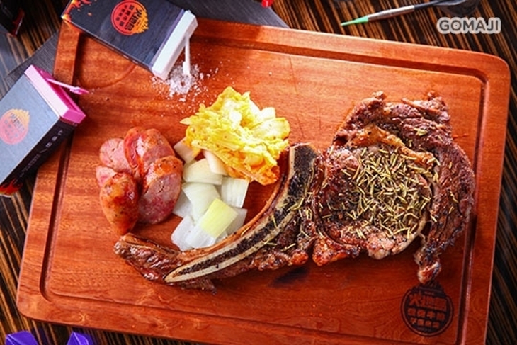 火地島平價串燒碳烤牛排