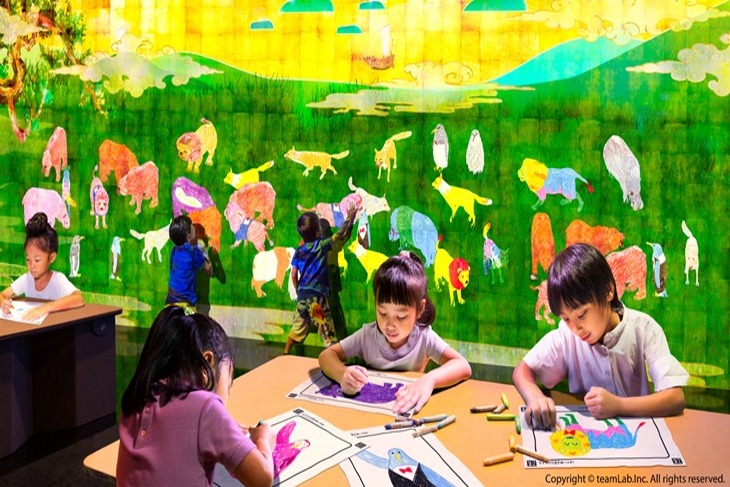 teamLab 未來遊樂園&與花共生的動物們