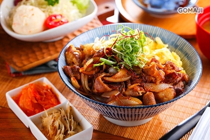 勝天牛カツ定食專門店