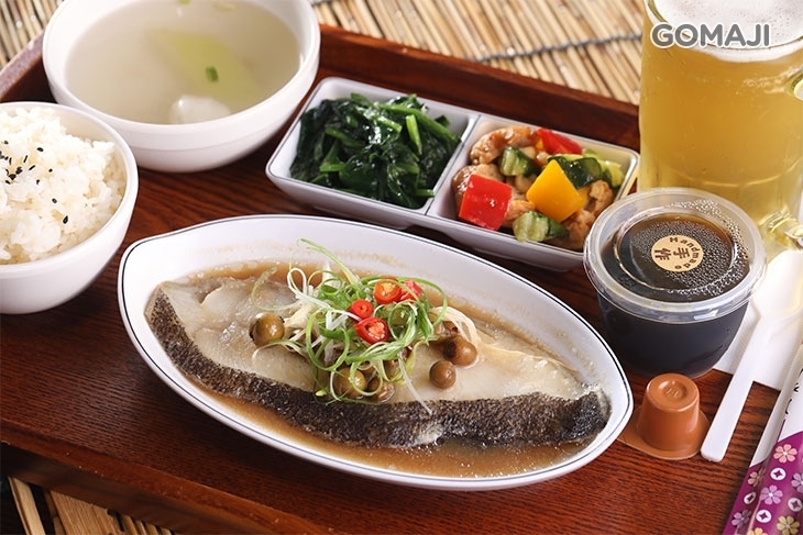 坐訪茶館