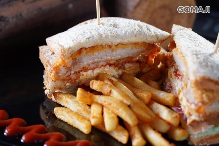 Red Brick Music Restaurant 紅磚音樂餐廳