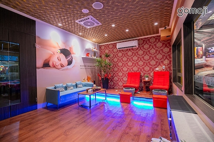 皇侍泰式足體SPA館