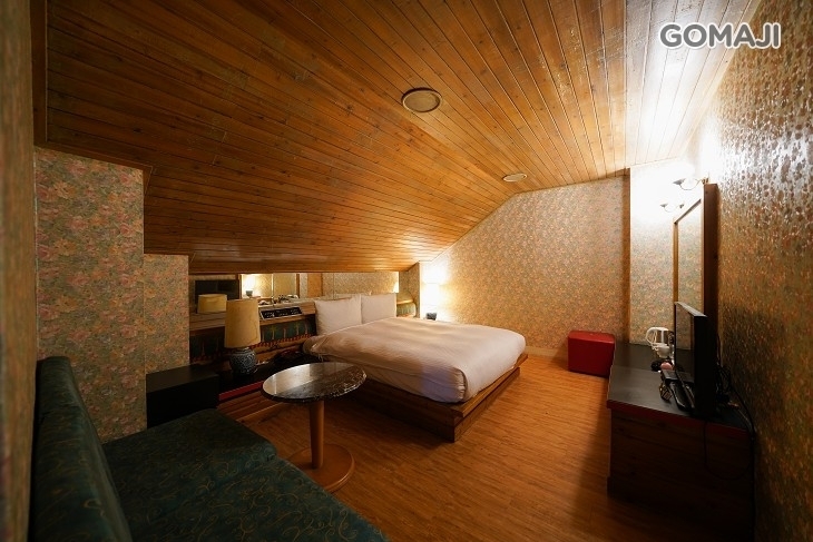 高雄-簡單生活商務旅館