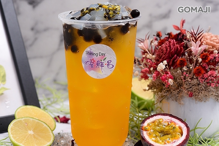 星鮮喝手搖飲料