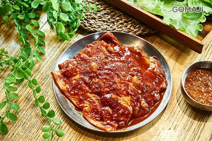 姜虎東678白丁​​韓國傳統烤肉​店​​(高雄店)