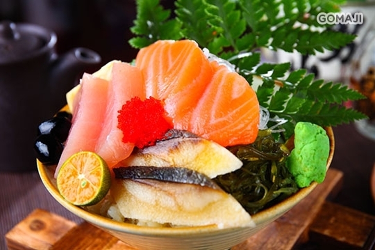 三方六日式食堂