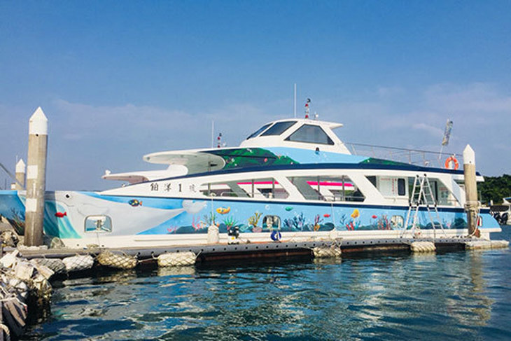 墾丁後壁湖-鉑洋豪華海底觀光船