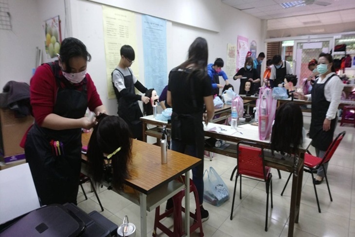 身障理髮員出動！苗栗偏鄉老寶貝理髮關懷服務