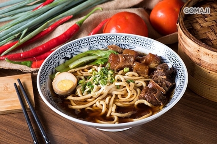 老董牛肉麵(高雄自強店)