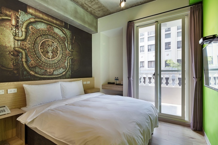 雀客快捷-台中一中館