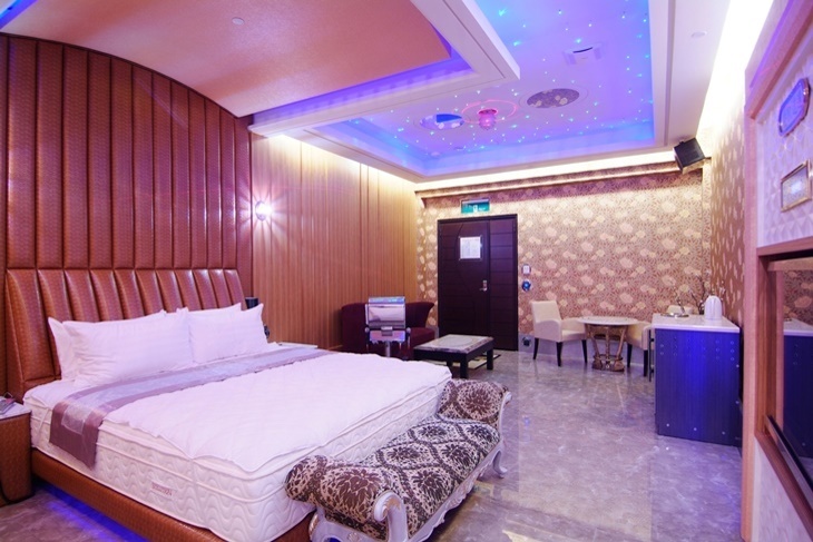 桃園-7星國際汽車旅館