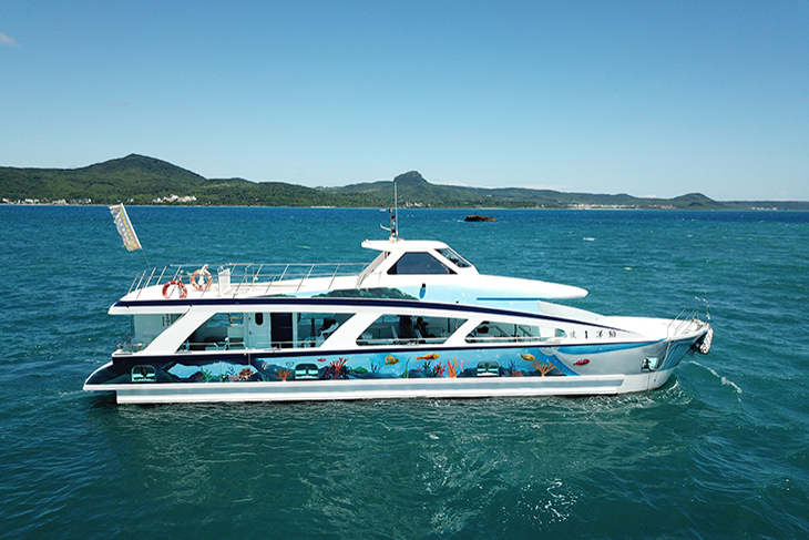 墾丁後壁湖-鉑洋豪華玻璃觀光遊艇