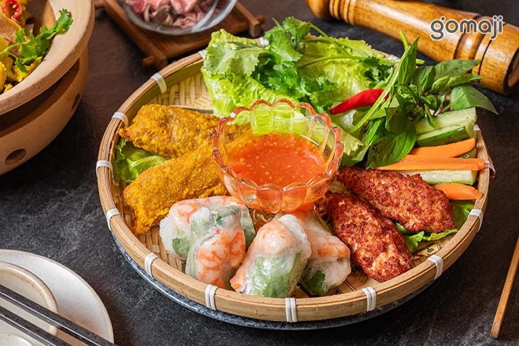 晴宴越式料理 Quán Nắng (三重店)