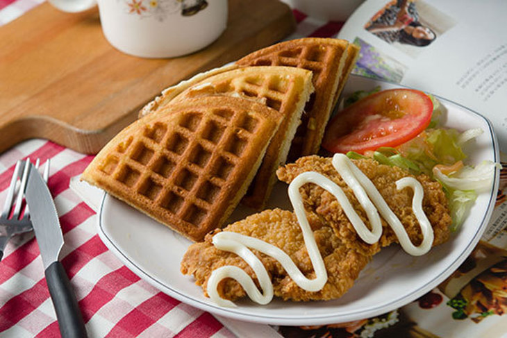 豬豬鬆餅早午餐