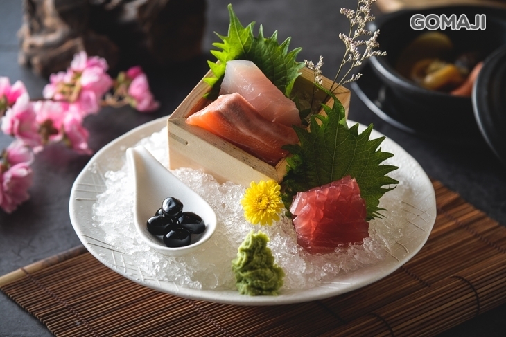 頂鮮擔仔麵(高雄店)