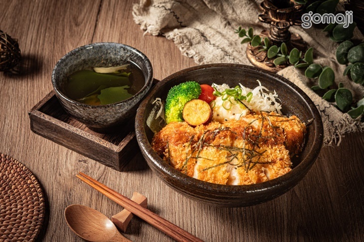 覓馬食堂