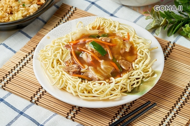 港式紅翻天小吃店