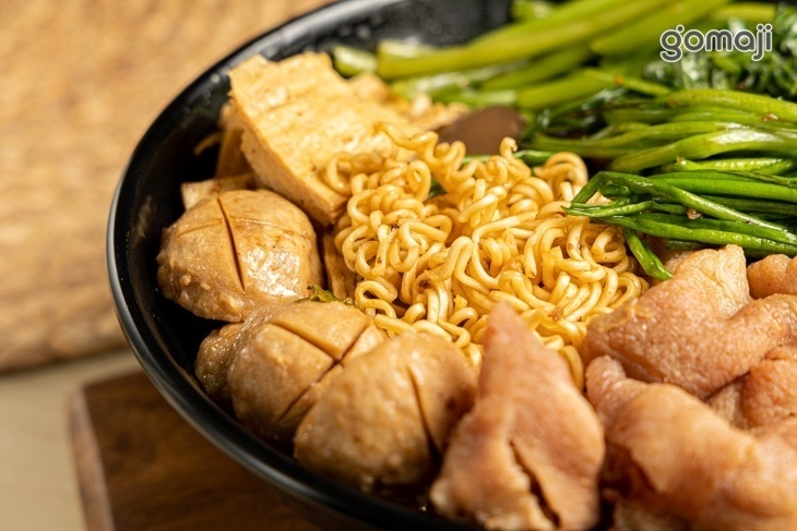 桶一天下加熱滷味(林森店)