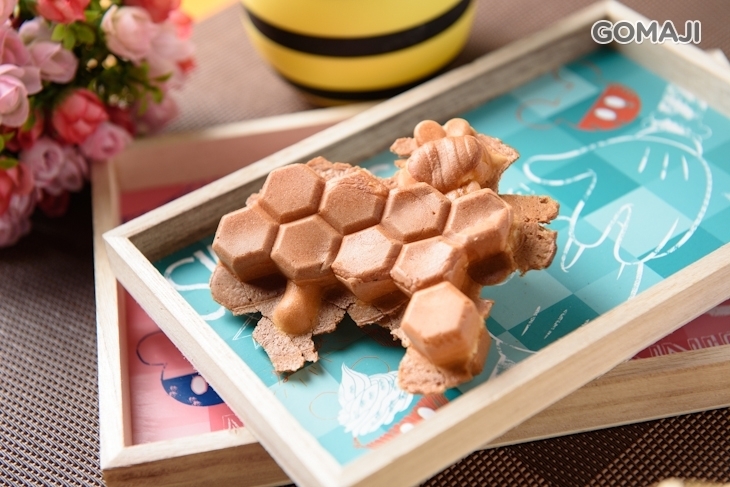 蜜蜂採花雞蛋糕