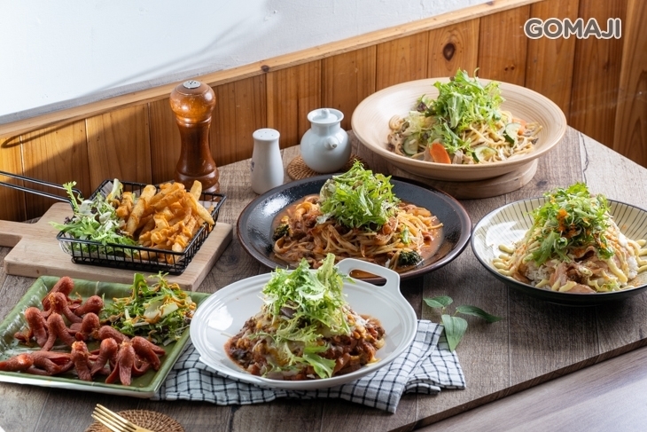 深夜蓋飯食堂