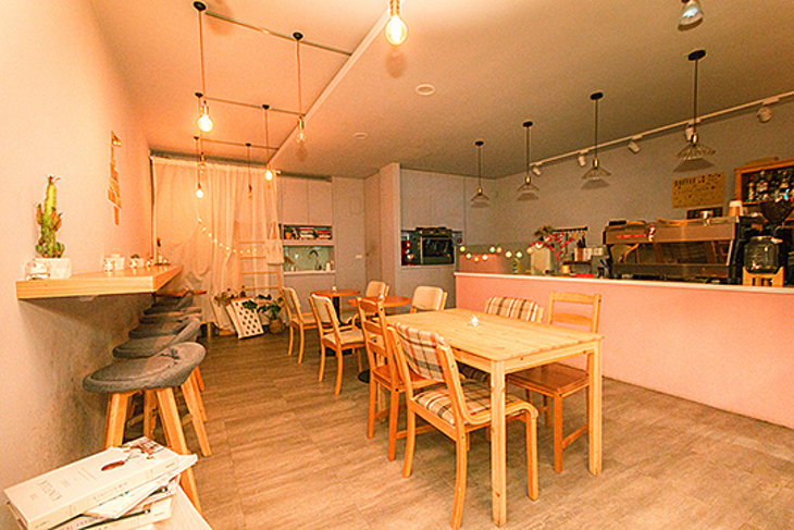 L.coffee&Bar
