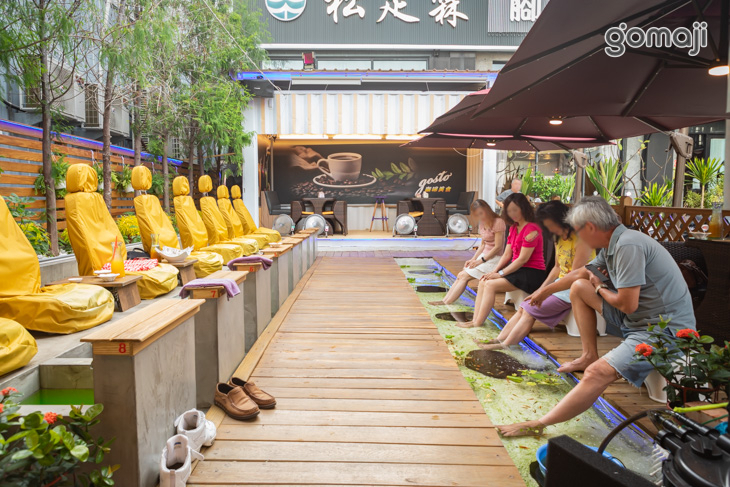 松足霖泡腳美食咖啡