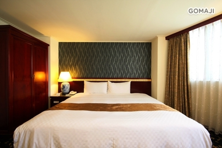 長弘時尚旅店(台中文心館)