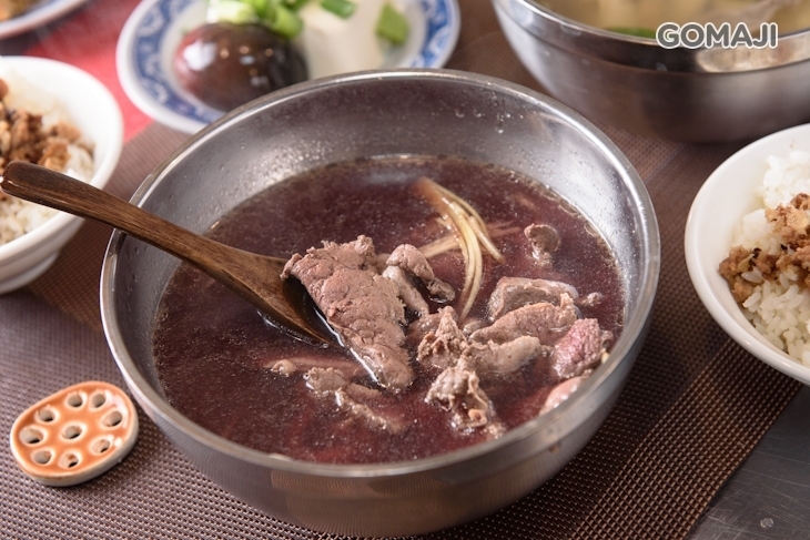 小董牛肉湯.爐