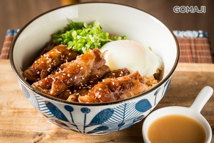 赤釜豚骨丼飯專門店