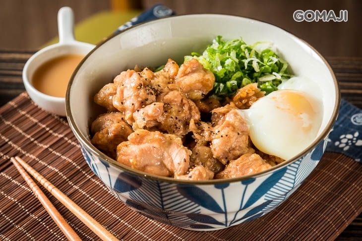 赤釜豚骨丼飯專門店