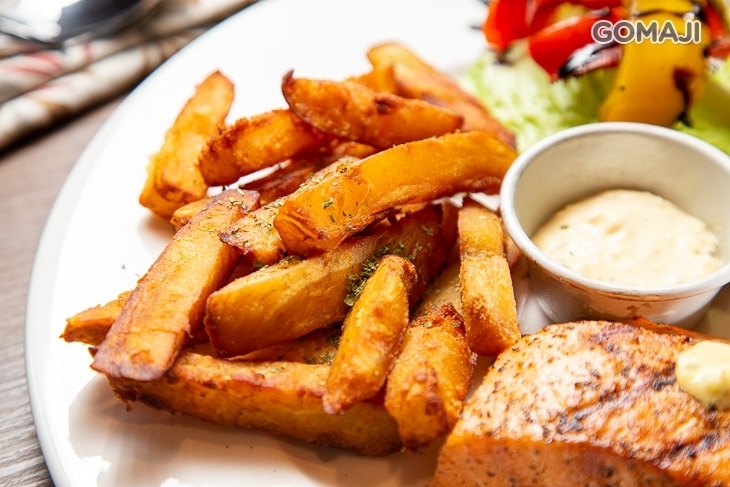 丹尼斯美式牛排館