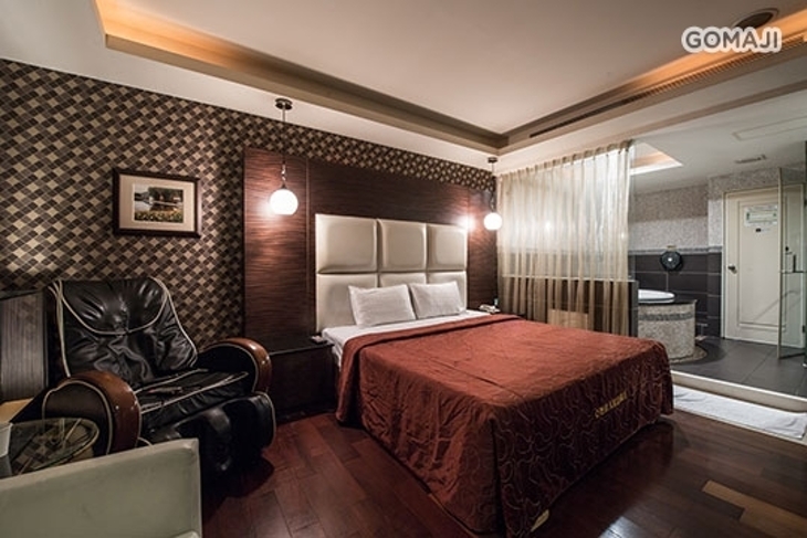 高雄-亞歷山大汽車旅館