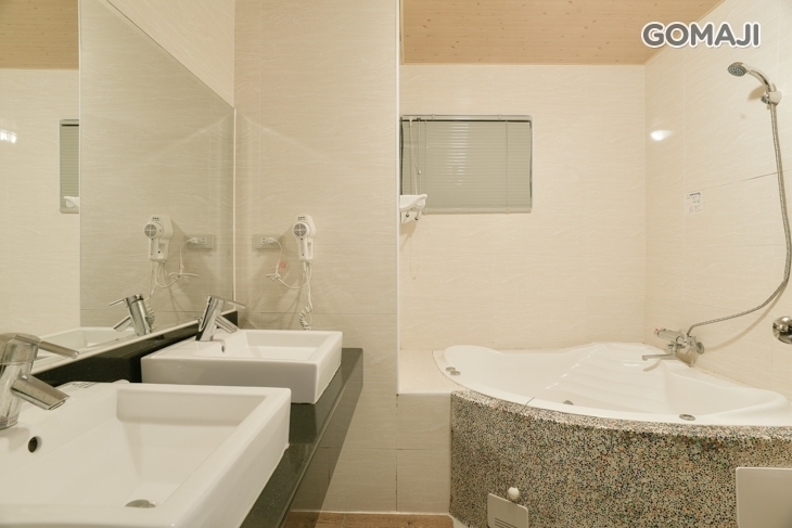 墾丁-夏爾麗精品會館